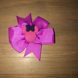 Handmade Minnie hair bow